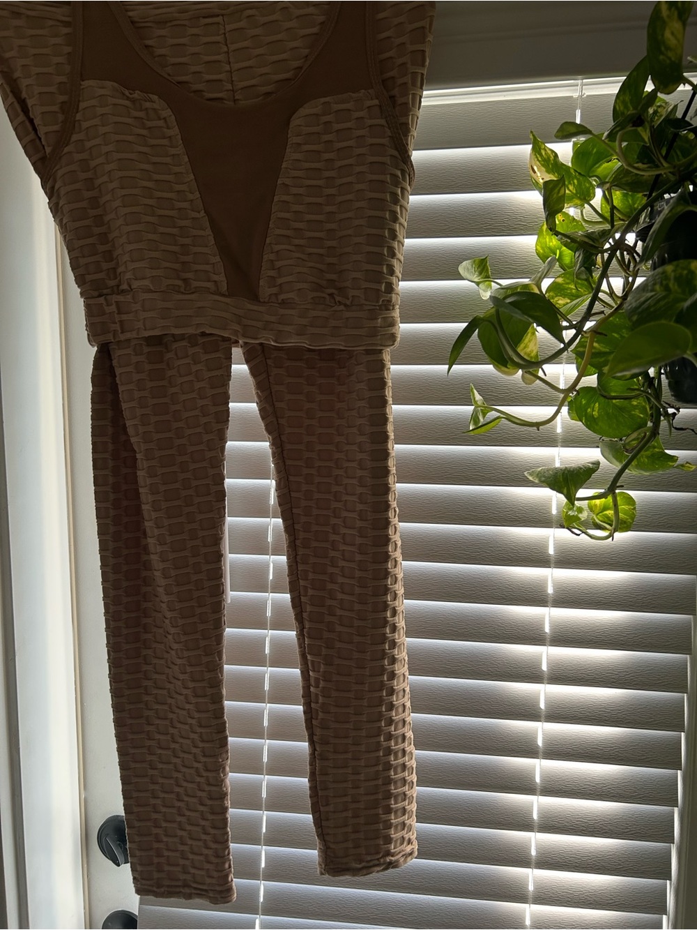 Women’s Textured Two-Piece Set in Beige